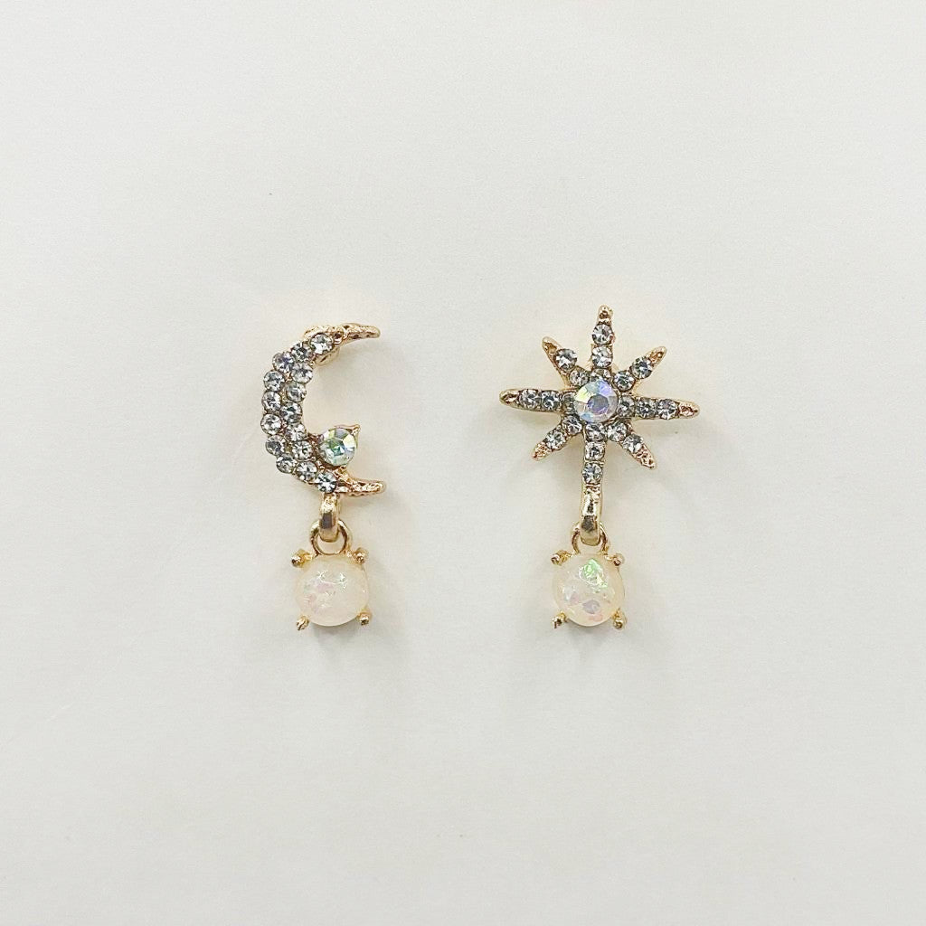 Stella – Boucles d'oreilles asymétriques en opale