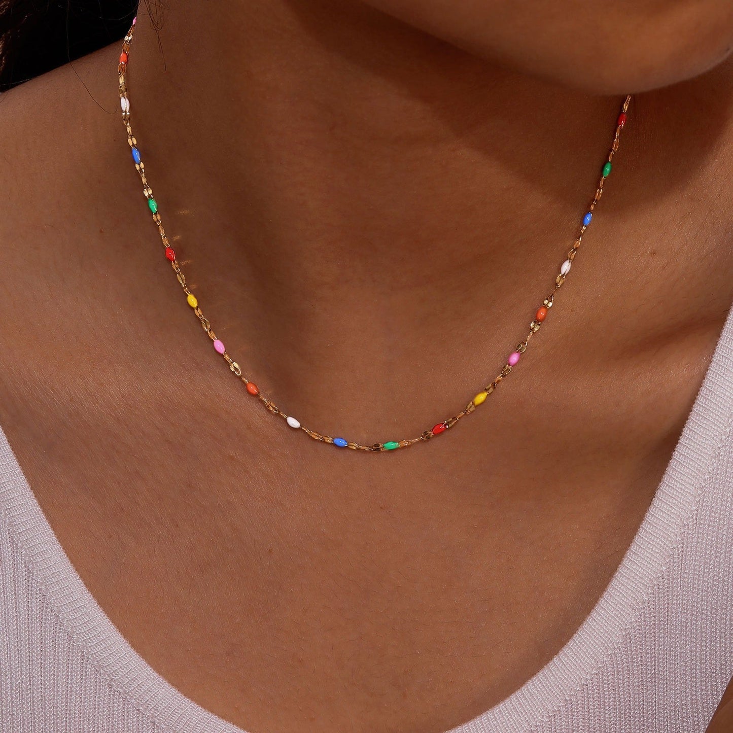 Celeste – Collier Ras-de-Cou Arc-en-Ciel
