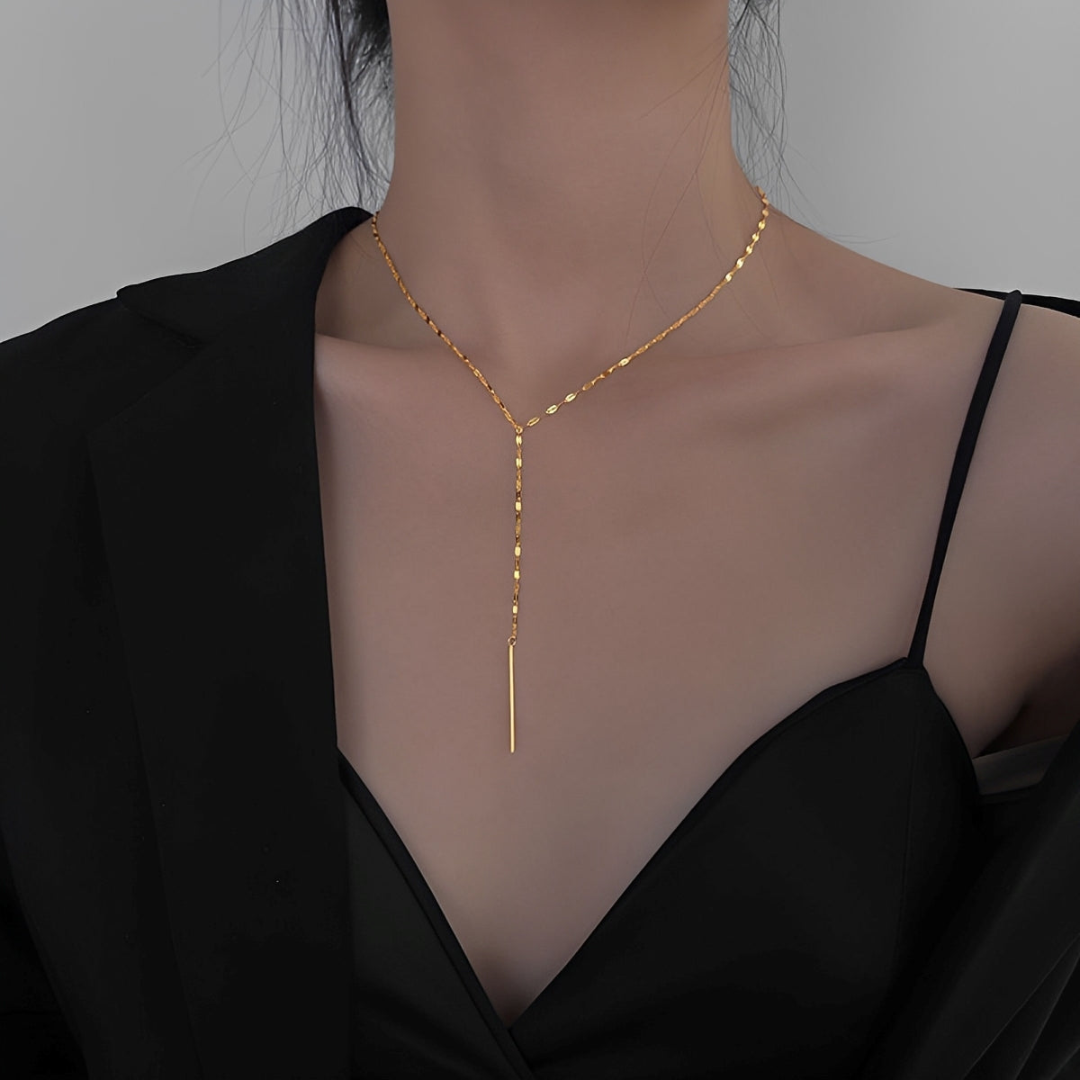 Zeinab – Collier Style Minimaliste Élégant
