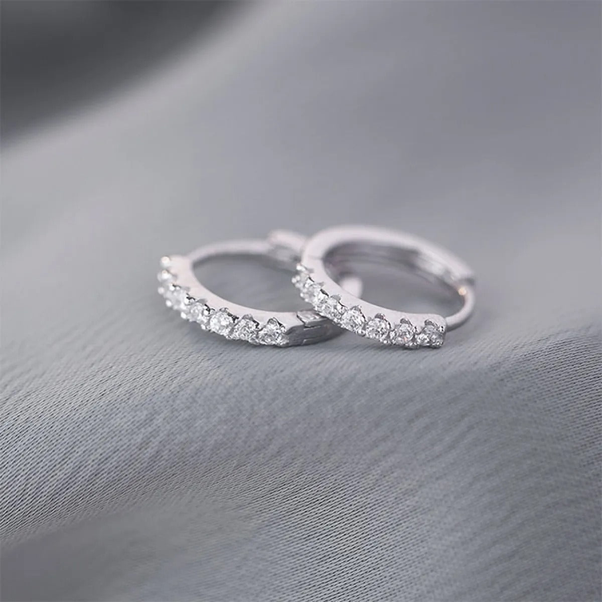 Mara – Créoles en Argent Sterling avec Diamants