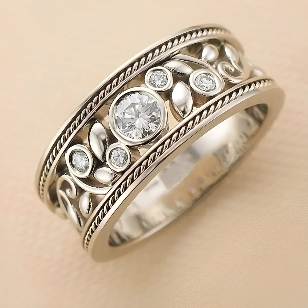 Nina – Anneau Vintage en Argent & Zircon