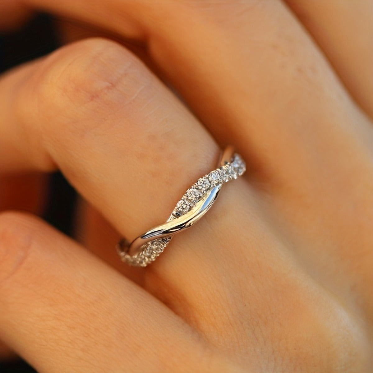 Livia – Bague Croix Fashion Chic