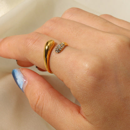 Isalys – Bague Géométrique Microsertie de Zircon
