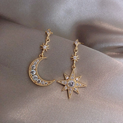 Estella – Boucles d'oreilles Mismatched Lune et Étoile