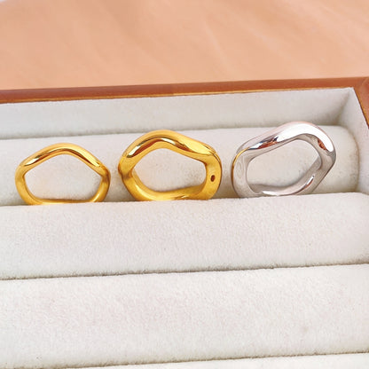 Lorena – Bague Vague Courbée Élégante