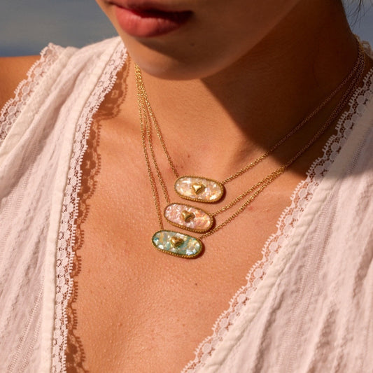 Amelie – Collier Cœur Émaillé Doré