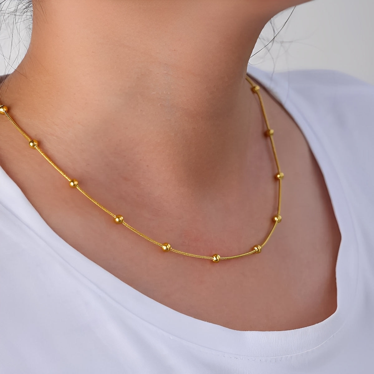 Aurya – Collier Chaîne Serpent Perlée Plaqué Or