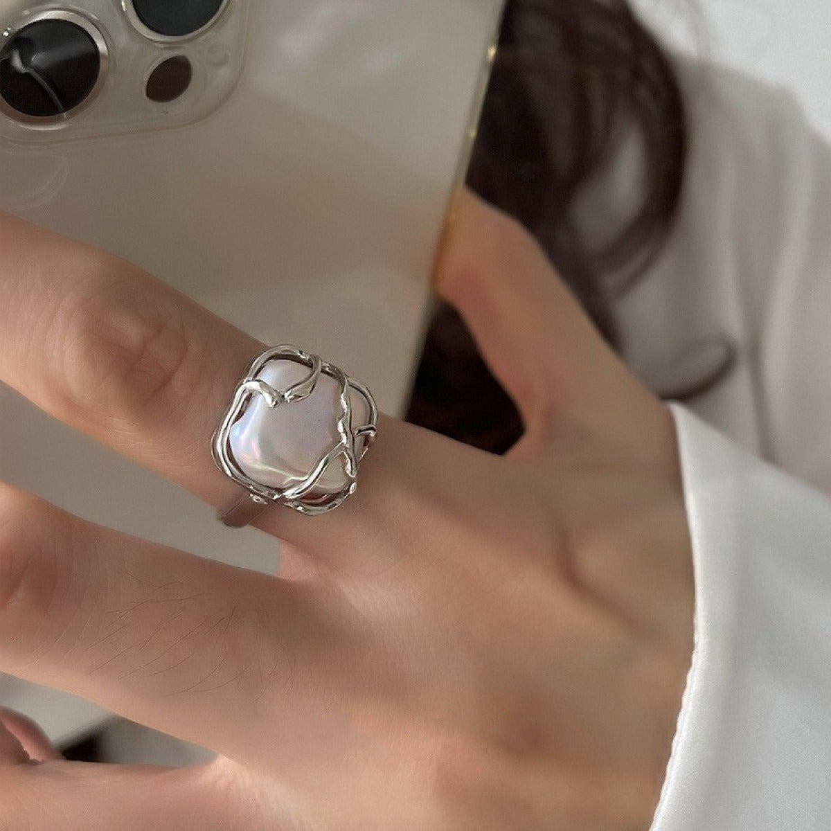 Marian – Bague Dorée à Perle