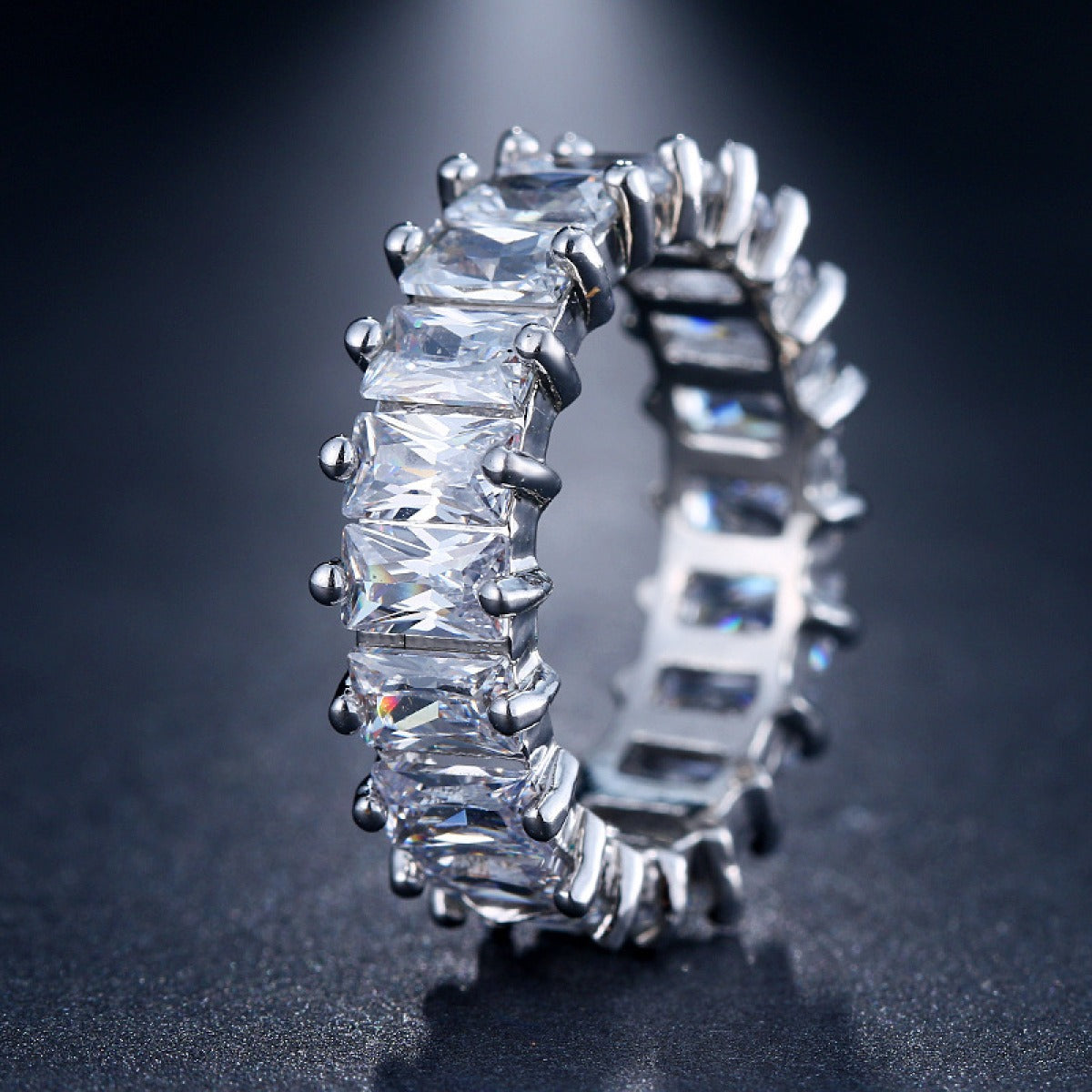 Isabelle – Bague Carrée en Zircon