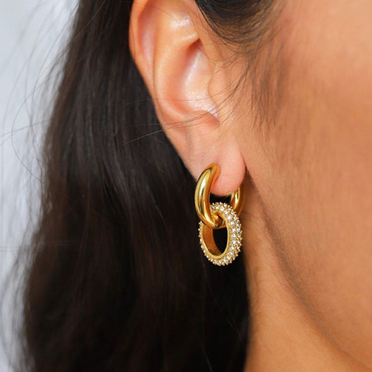 Daphne – Boucles d’Oreilles Gouttes Solaires
