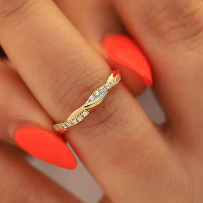 Livia – Bague Croix Fashion Chic
