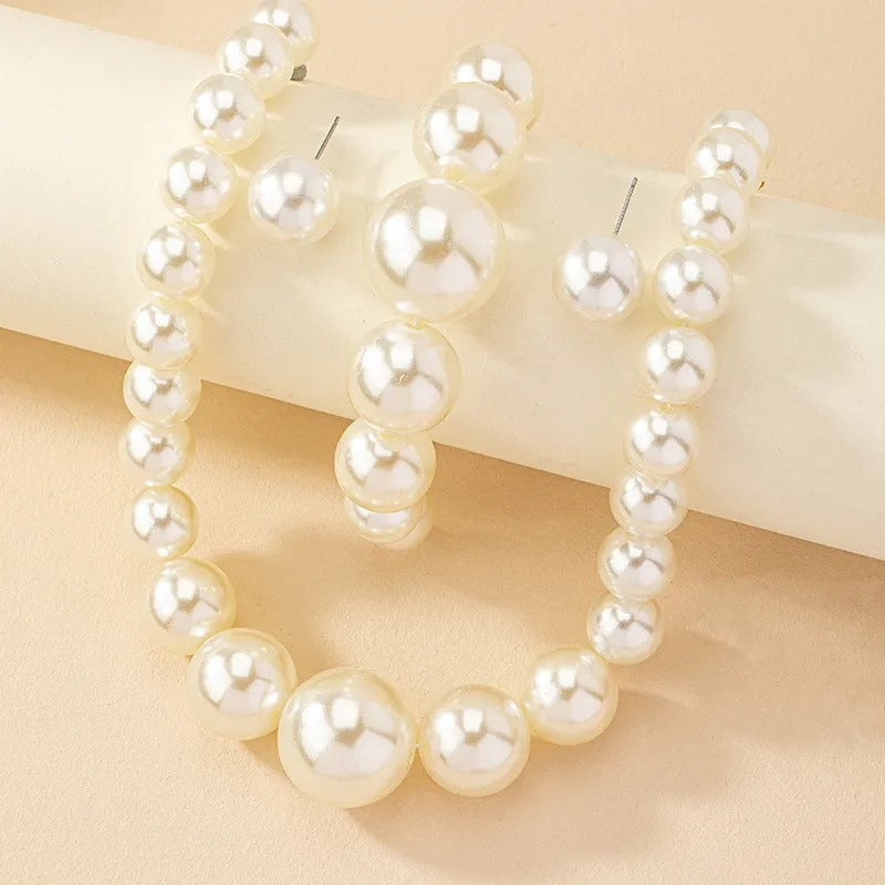 Carla – Set Vintage Boucles d'Oreilles, Bracelet et Collier
