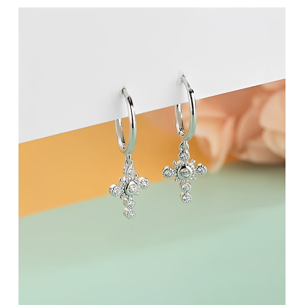 Yasmine – Boucles Croix Argent 925 Chic