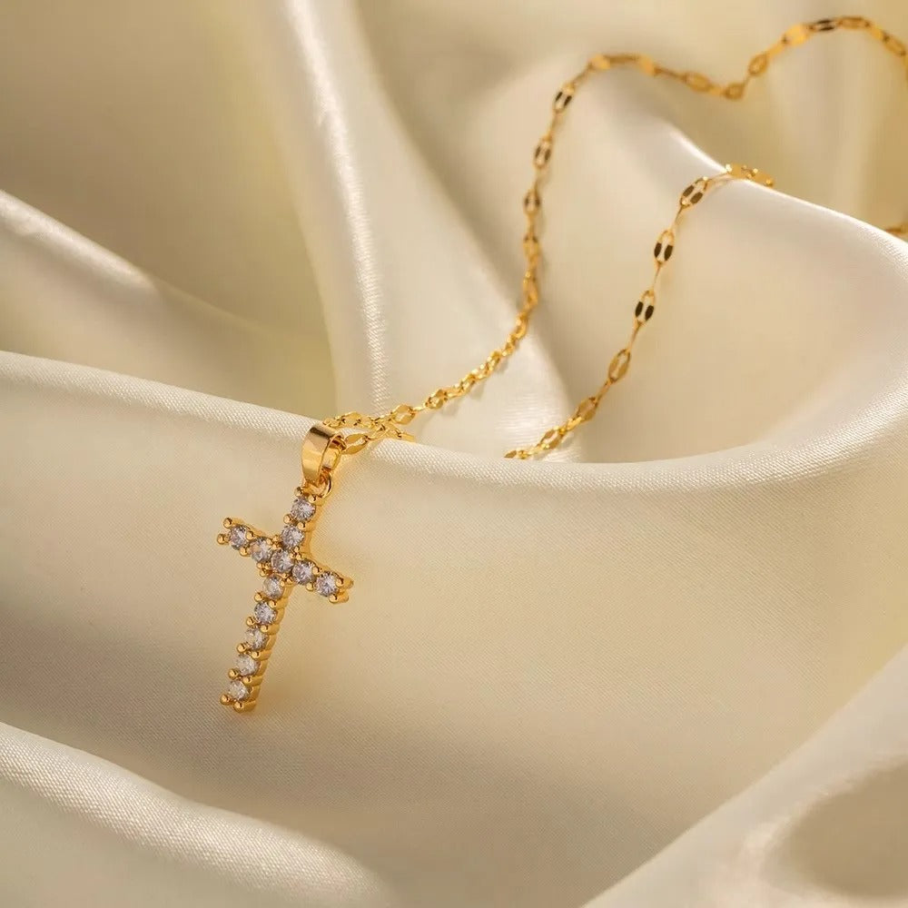 Noe – Pendentif Croix Incrusté