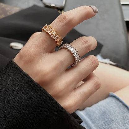 Jada – Bague Personnalisée au Style Froid