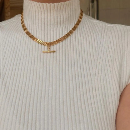 Daria – Collier en Maille avec Fermoir T-Bar
