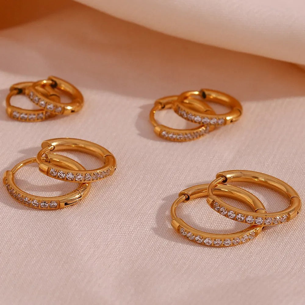 Verna – Boucles d'oreilles Huggie Éternité
