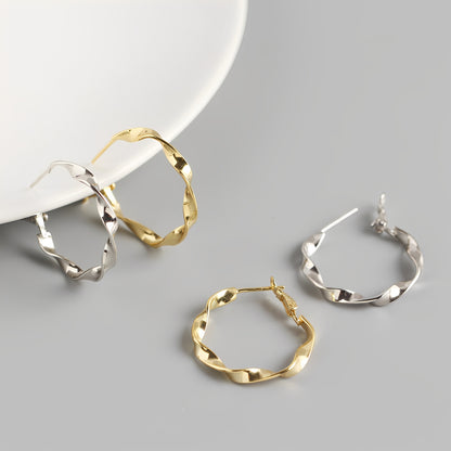 Ariana – Créoles Artisanales en Argent