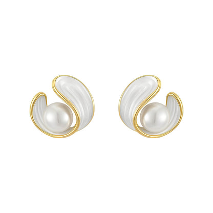 Aimee – Boucles d'Oreilles de Luxe avec Opale Blanche et Perles en Or