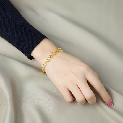 Dalia – Bracelet Vintage en Or avec Marguerites