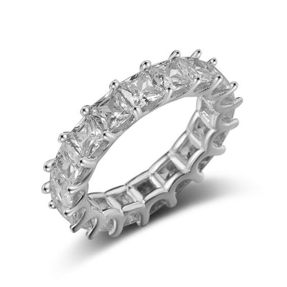 Lucie – Bague simple en platine