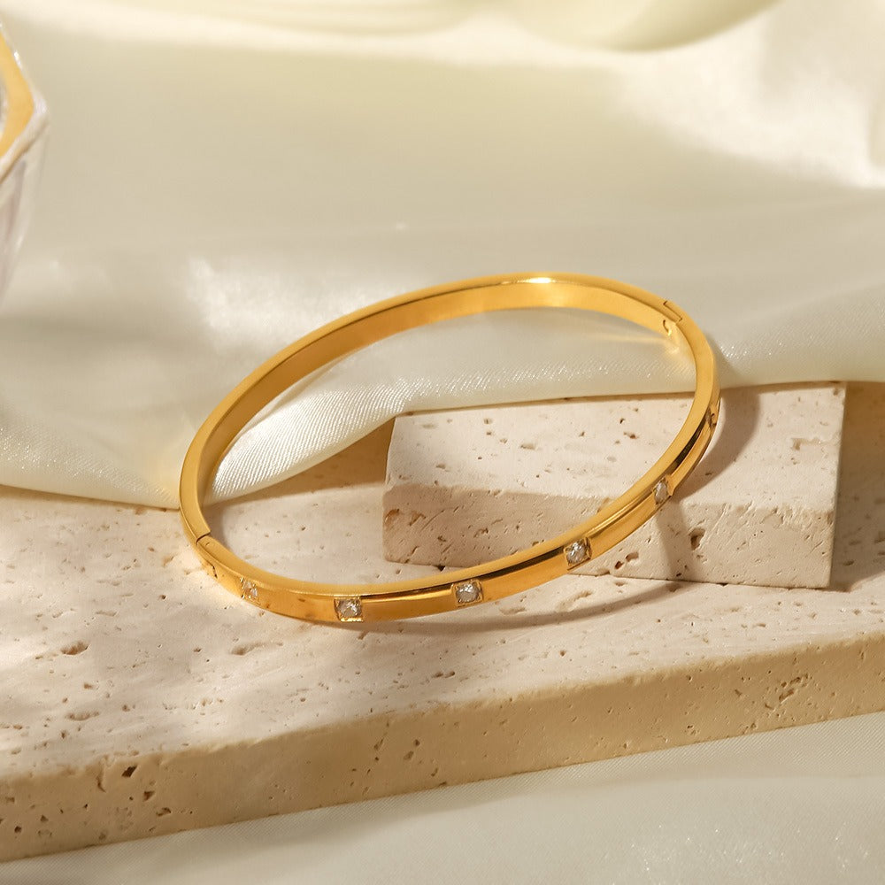 Celestia – Bracelet lumineux au zircon blanc