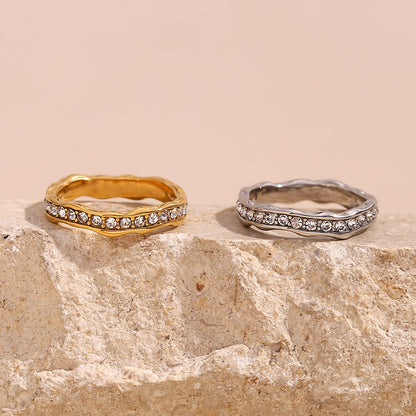 Nami – Bague Anneau Vague en Cristaux