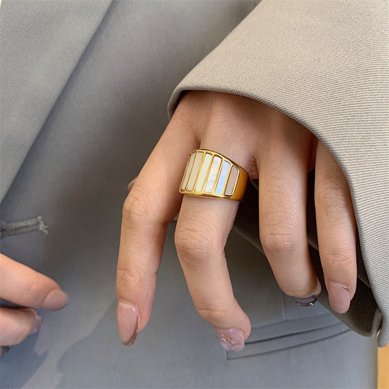 Marise – Bague Décorative Pinctada