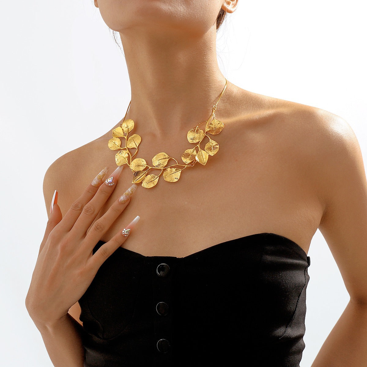 Mitena – Collier en Alliage Design Feuille