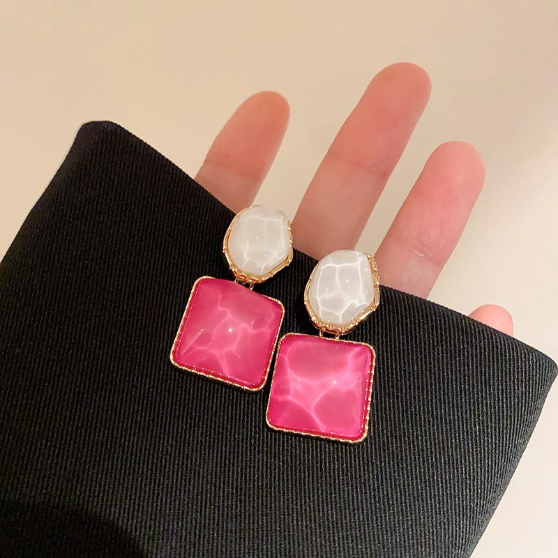 Lianne – Boucles Géométriques Émaillées