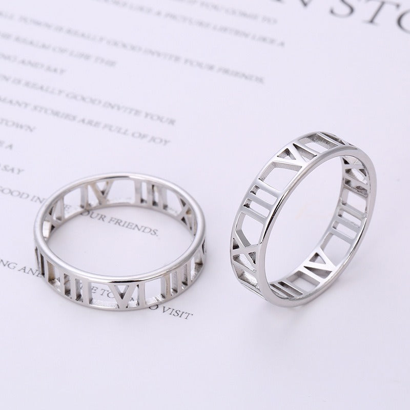Valérie – Bague à Chiffres Romains Élégante