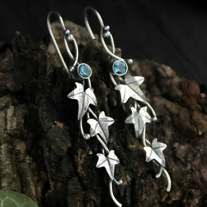 Elvina – Boucles d’Oreilles Feuilles Vintage Élfiques