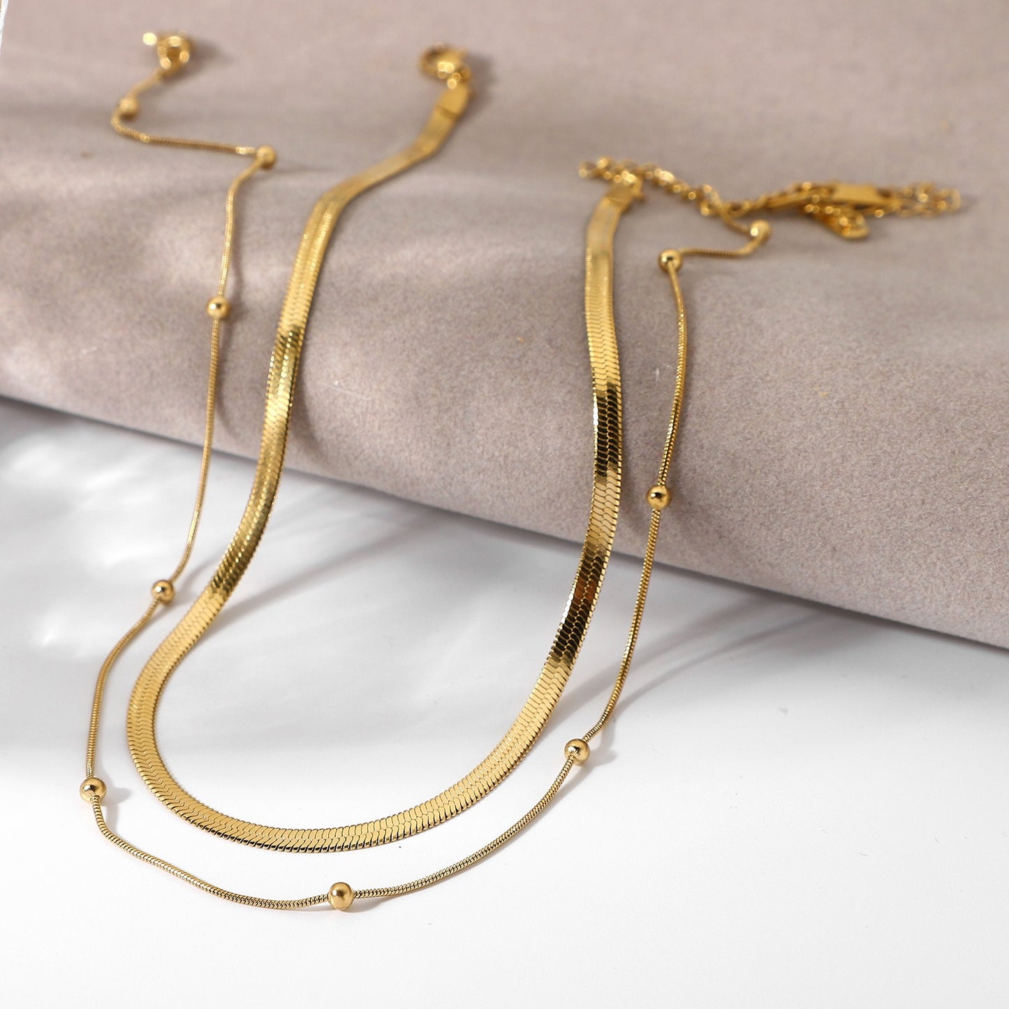 Ada – Collier Double Couches