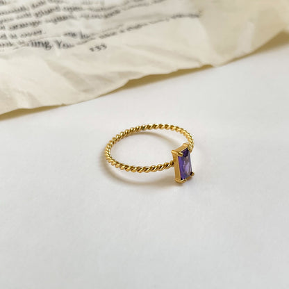 Selin – Bague Pierre Fine Torsadée