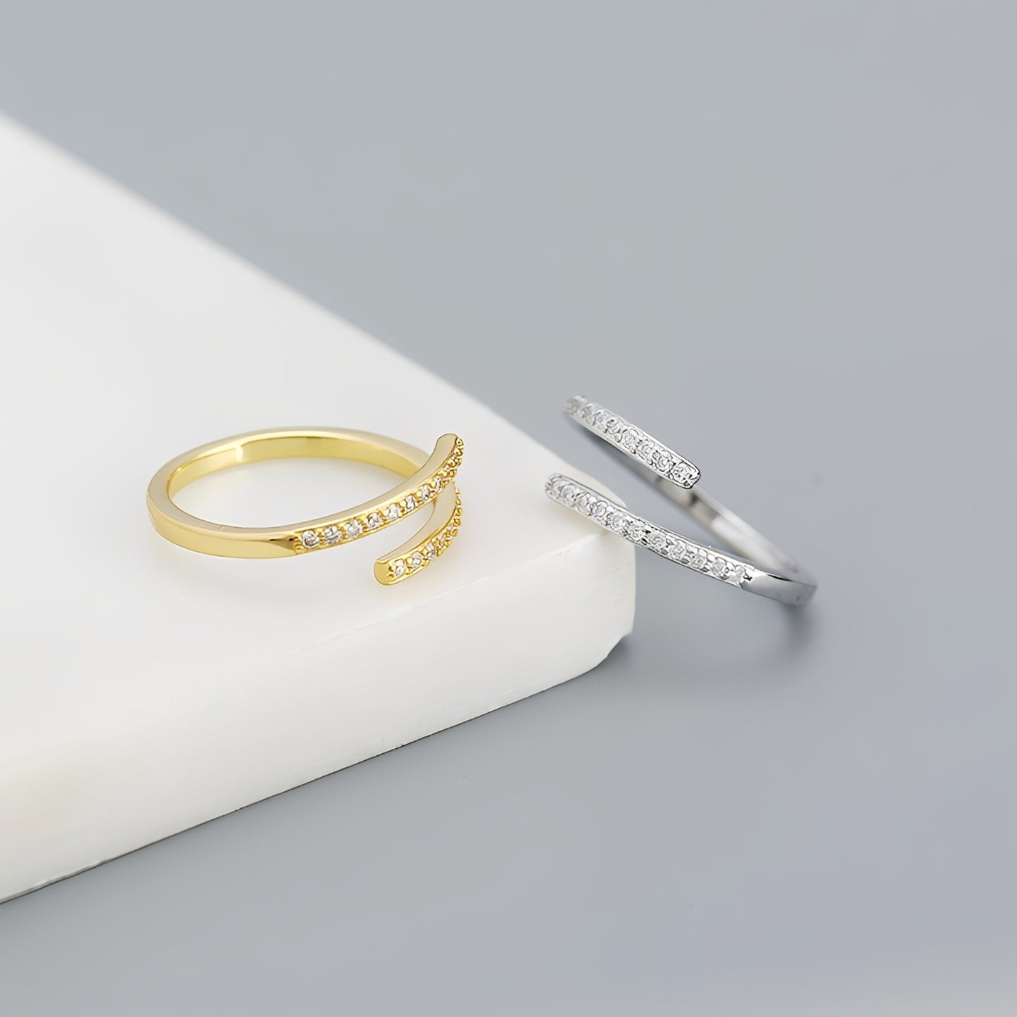 Anika – Bague Anneau Élégante