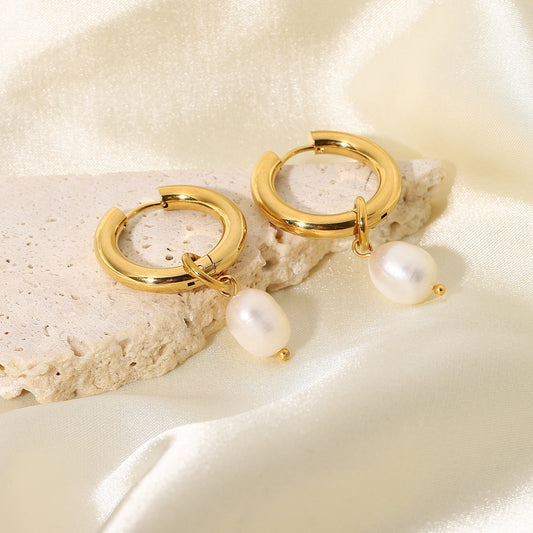 Ada – Boucles d’Oreilles Perle Élégante