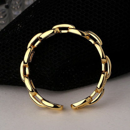 Cleo – Bague Chaîne au Design Moderne