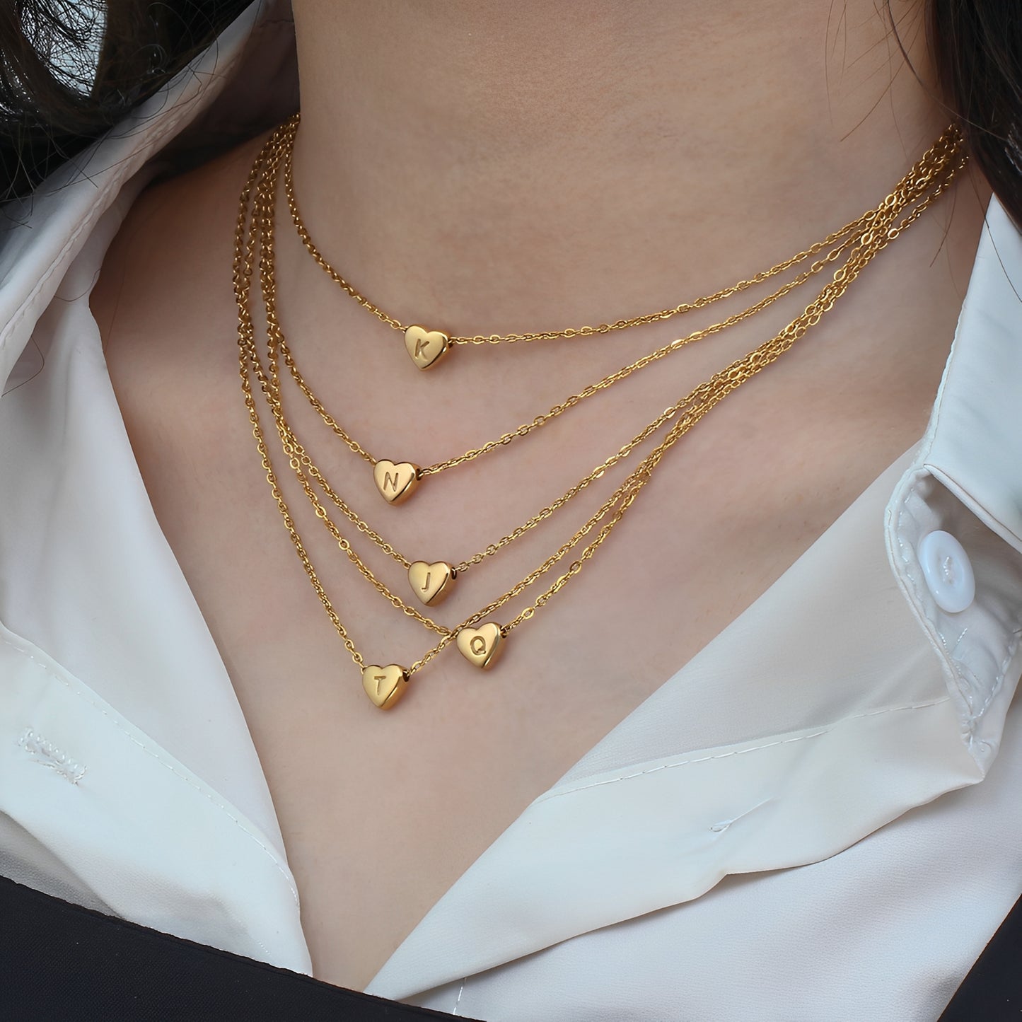 Amora – Collier Initiale Cœur Doré
