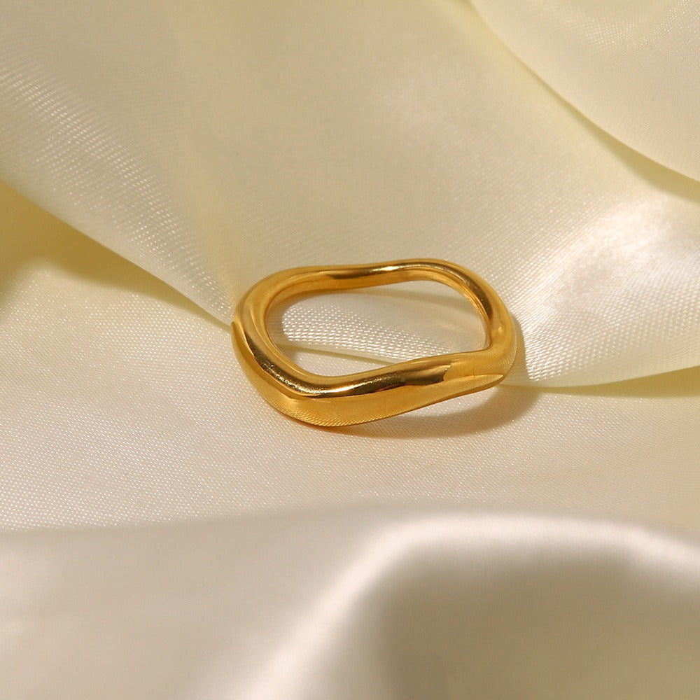 Mildred – Bague Design Irregulier Plaquée Or