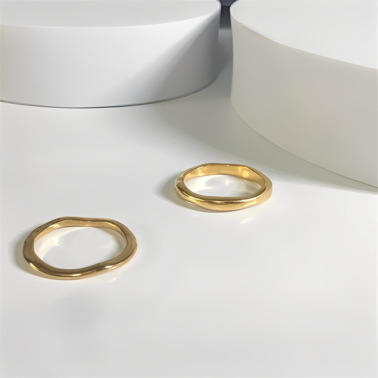 Cess – Bague Empilable Dorée Élégante