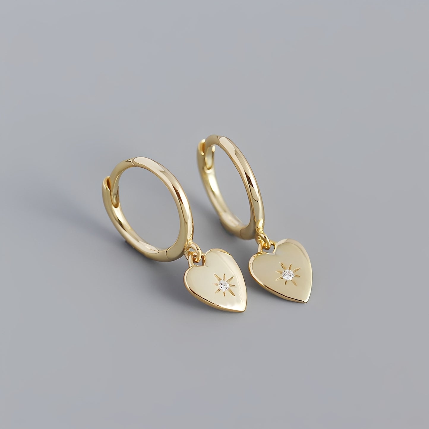 Zendy – Boucles d'Oreilles Métalliques Cœur Pêche