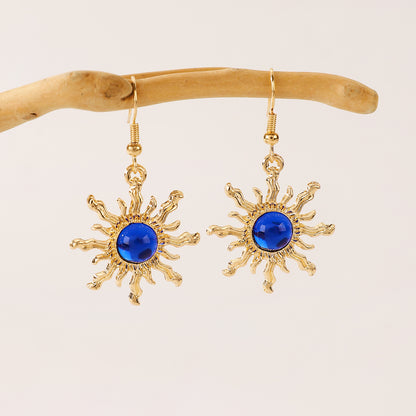 Solene – Boucles d'oreilles studs vintage à motif soleil