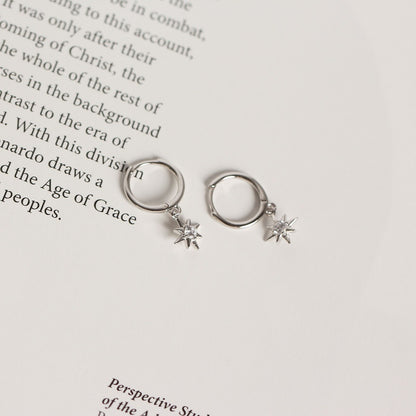 Cess – Boucles d'Oreilles Huggie Micro Pavé Étoile