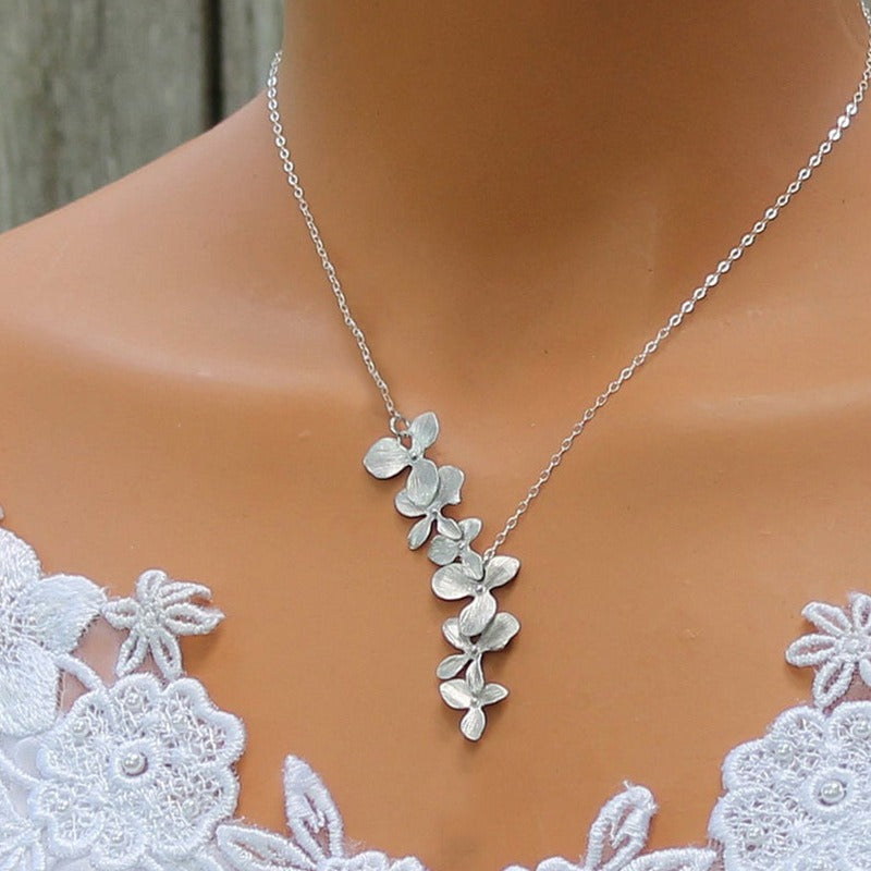 Aurore – Collier Vintage Fleur en Argent