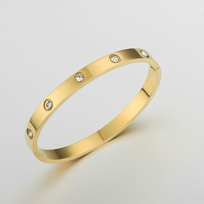 Carrie – Bracelet Manchette en Or avec Diamants