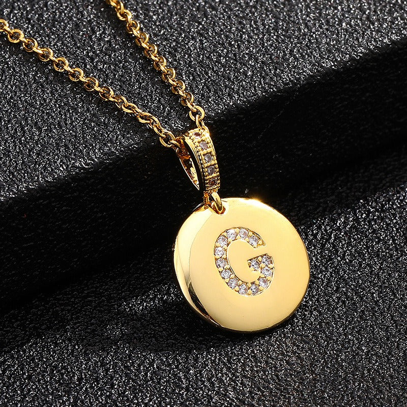 Alina – Collier Initiale Dorée