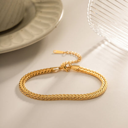Noémie – Bracelet Chaîne Corde Plate Élégant