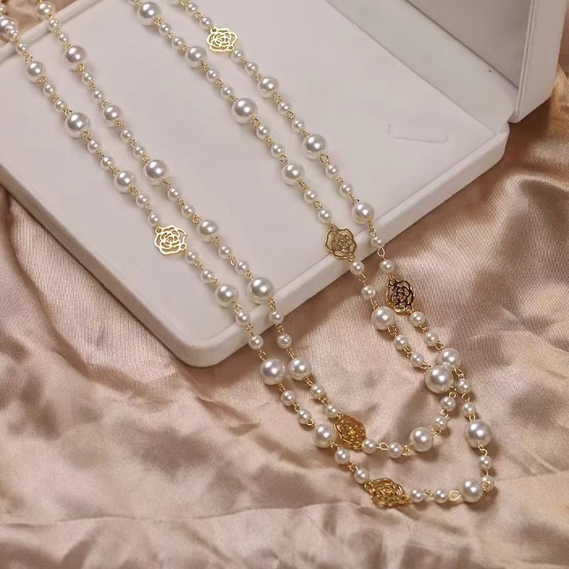 Jolie – Collier Multi-Couches Perles Rétro