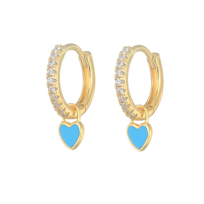 Gabby – Boucles d’Oreilles Huggies en Forme de Cœur
