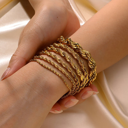 Ines – Bracelet Torsadé en Acier Inoxydable